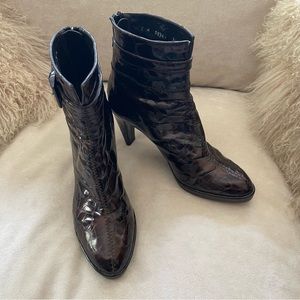Stuart Weitzman | Short Boots | Brown Patent Croc | Heels | 7 1/2